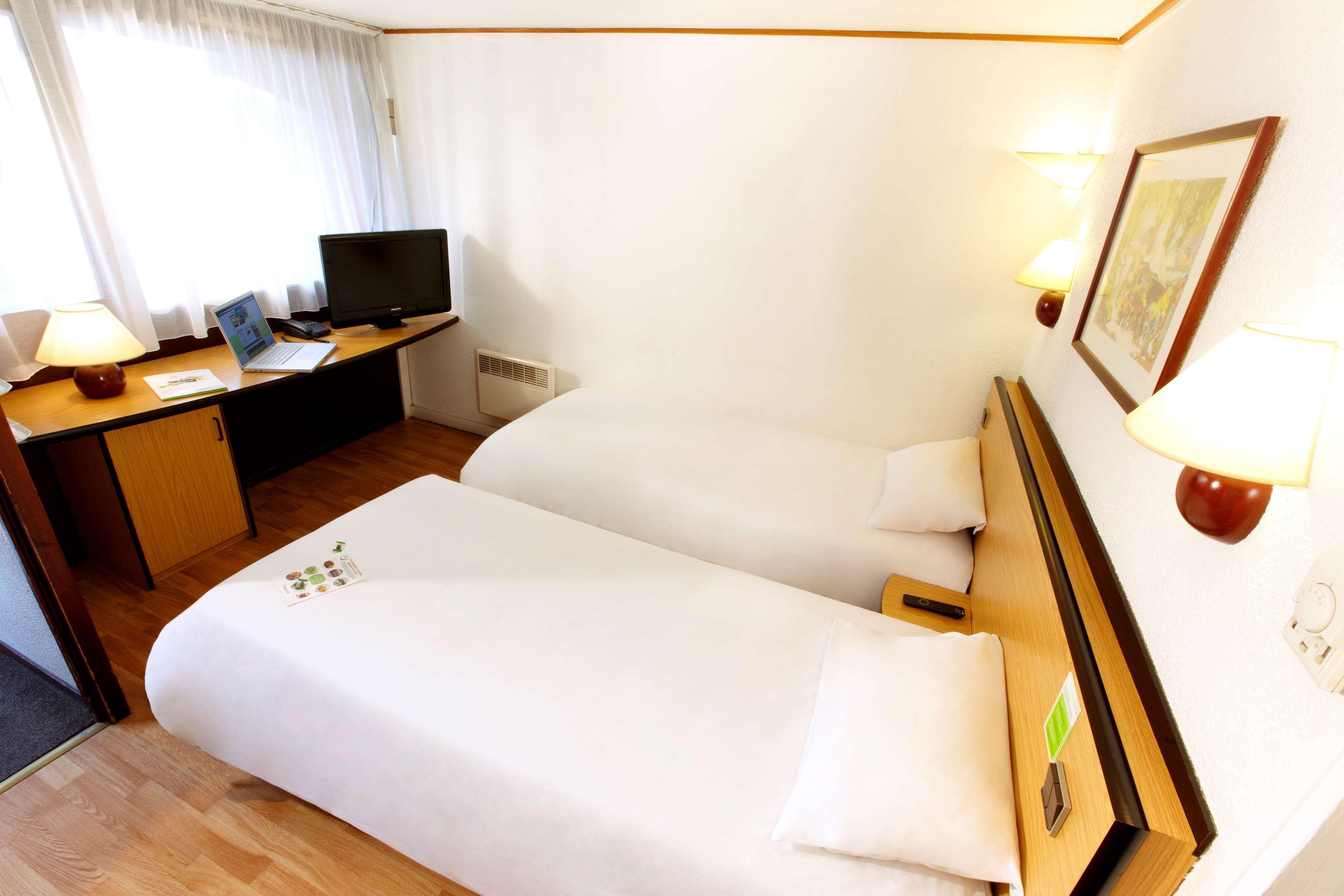 Campanile Rouen Nord - Mont-Saint-Aignan Hotell Eksteriør bilde
