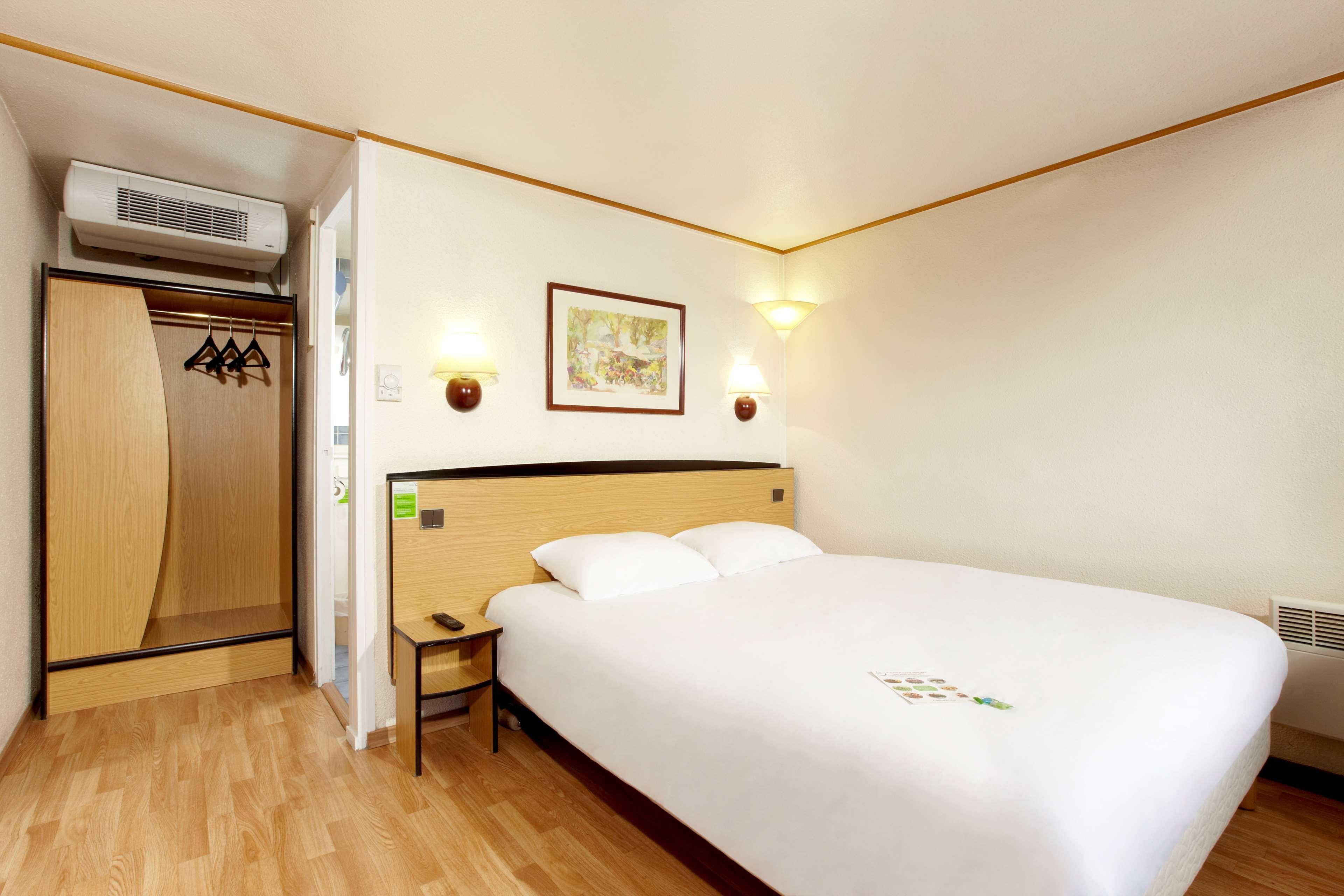 Campanile Rouen Nord - Mont-Saint-Aignan Hotell Eksteriør bilde